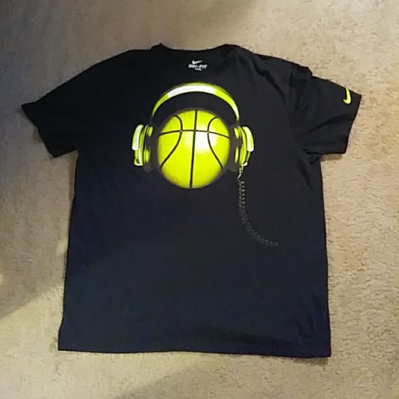 Nike Other - Nike dri-fit t-shirt